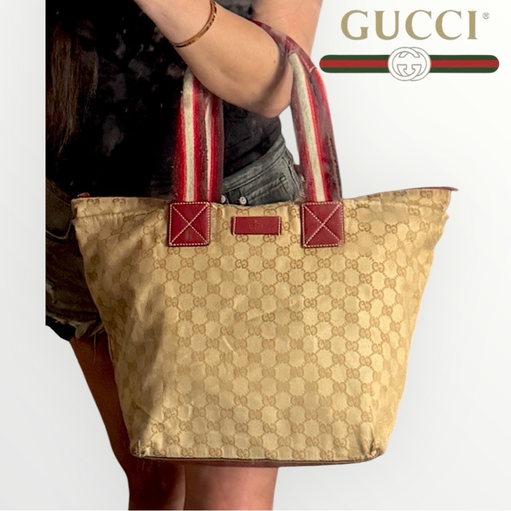 Gucci Tote Bag Sherry Line Cream Tan Gold and Red Monogram GG Supreme Zip Top - Picture 3 of 16